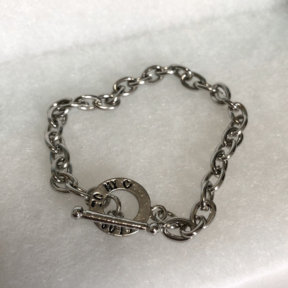 ⭐️ Charm Bracelet